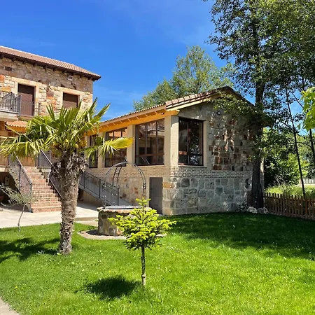 La Fabrica Apartman Villaluenga de la Vega