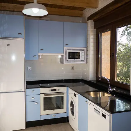 La Fabrica Apartman Villaluenga de la Vega